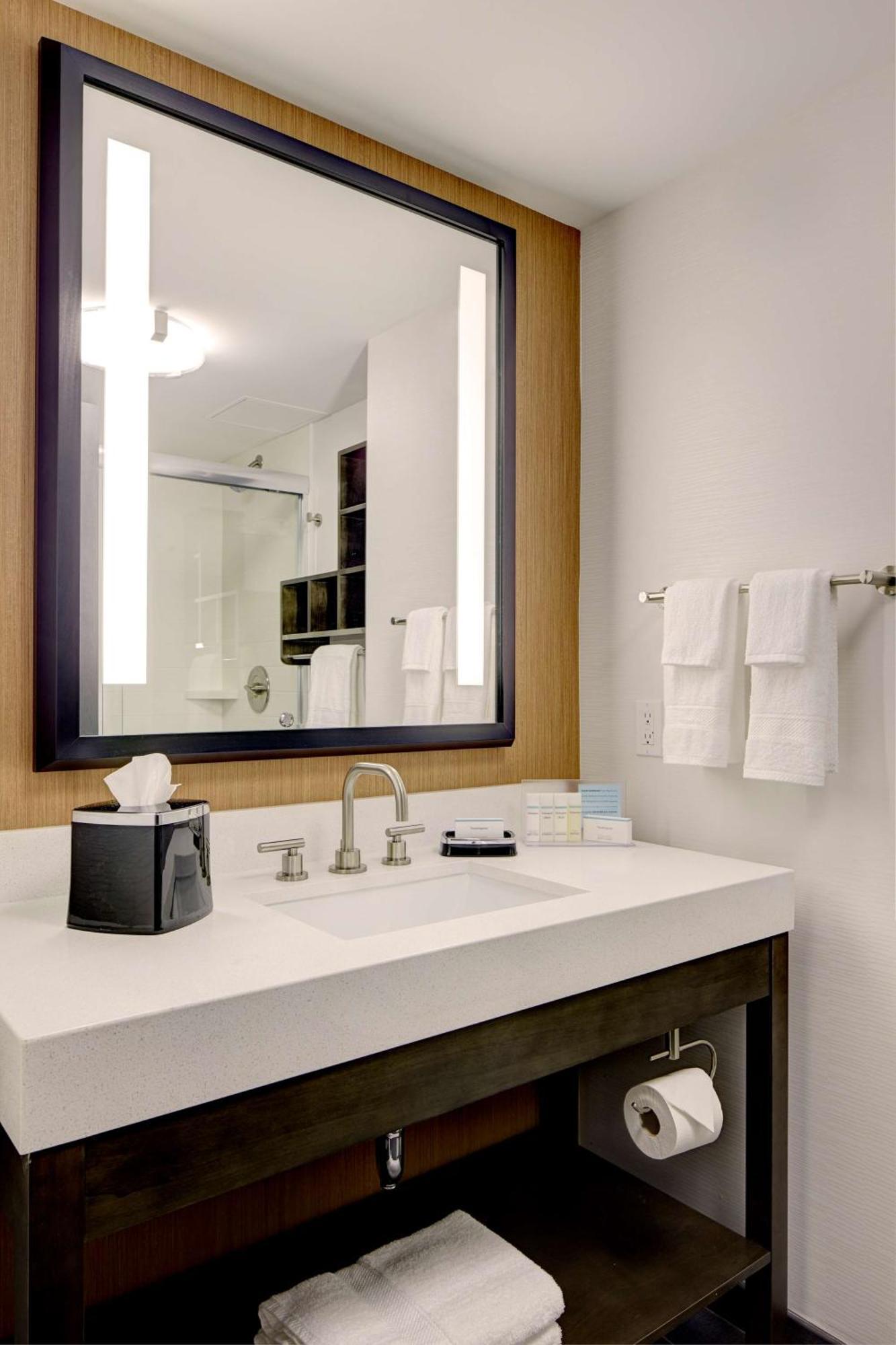 Hampton Inn Brooklyn Downtown Nova Iorque Exterior foto